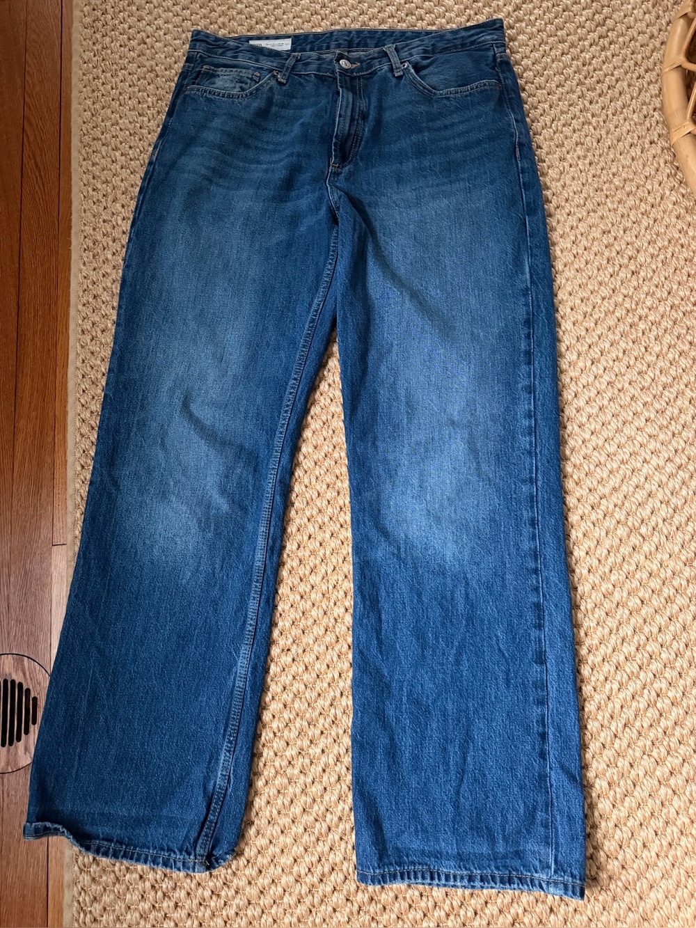 Zara size 12 women’s Dark Blue Straight-Leg Jeans